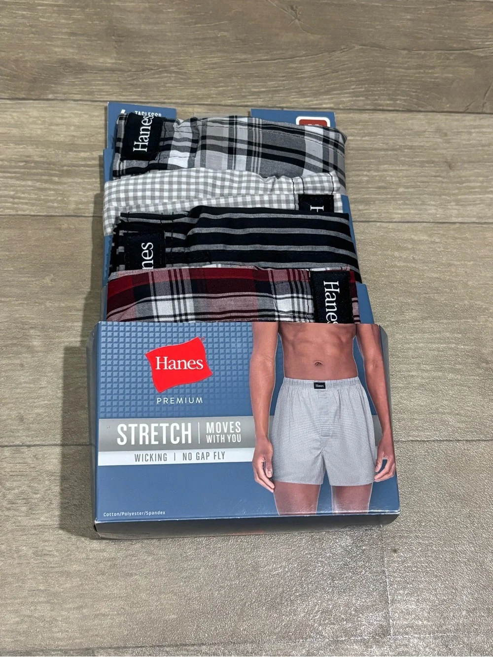 Hanes Premium Men's Stretch Woven Boxer 4pk Boxer Shorts Red/Black/Gray Size M